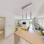 Design Emerald Apartment *